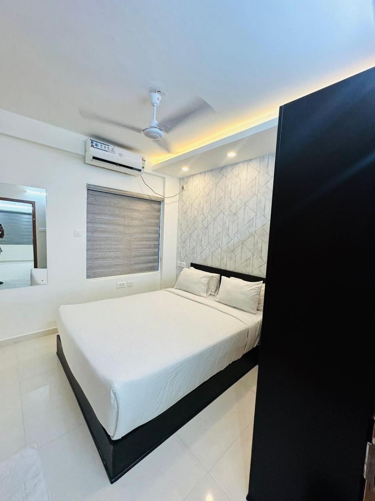 Hotel Nujoom Rooms & Apartments Kochi Eksteriør billede